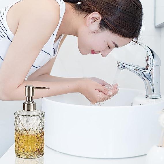 Fossa Liquid Soap Dispenser Shampoo Lotion Bottle with Chrome Finish Pump Holder, Ideal for Bathroom Countertop, Kitchen, Laundry Room (White) GSD-001-4